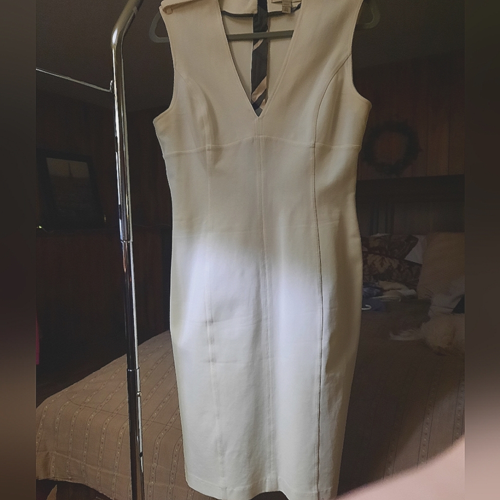 Authentic Burberry White Stretch dress